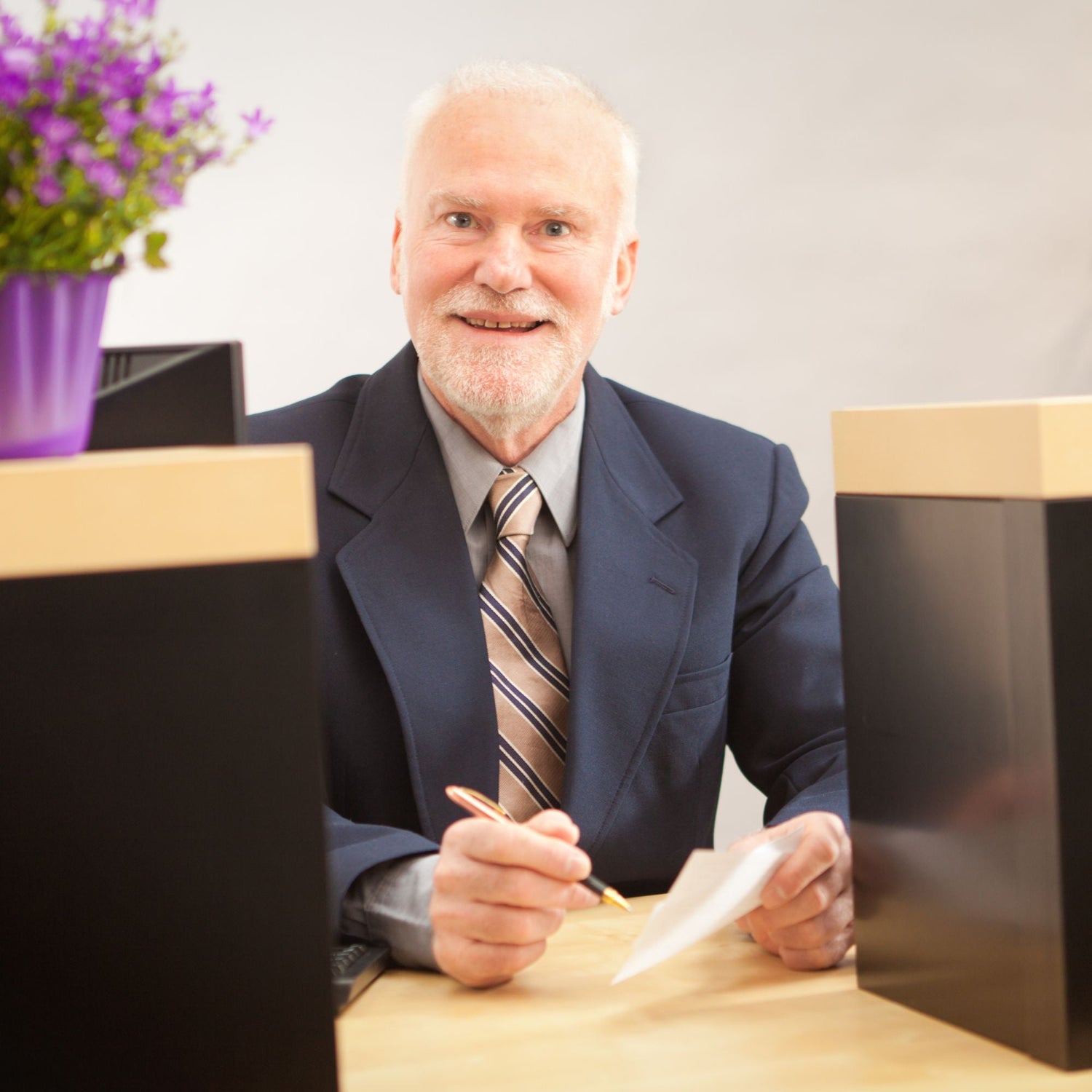 Black Coffee Mugs for Tellers