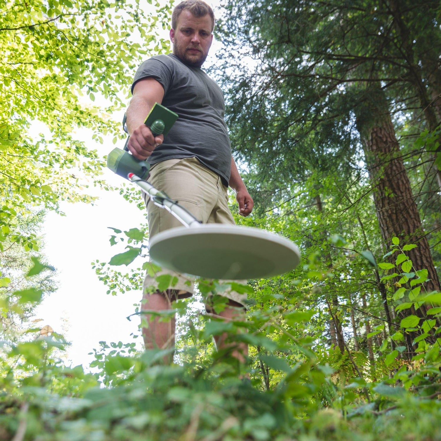Black Coffee Mugs for Metal Detecting Enthusiasts