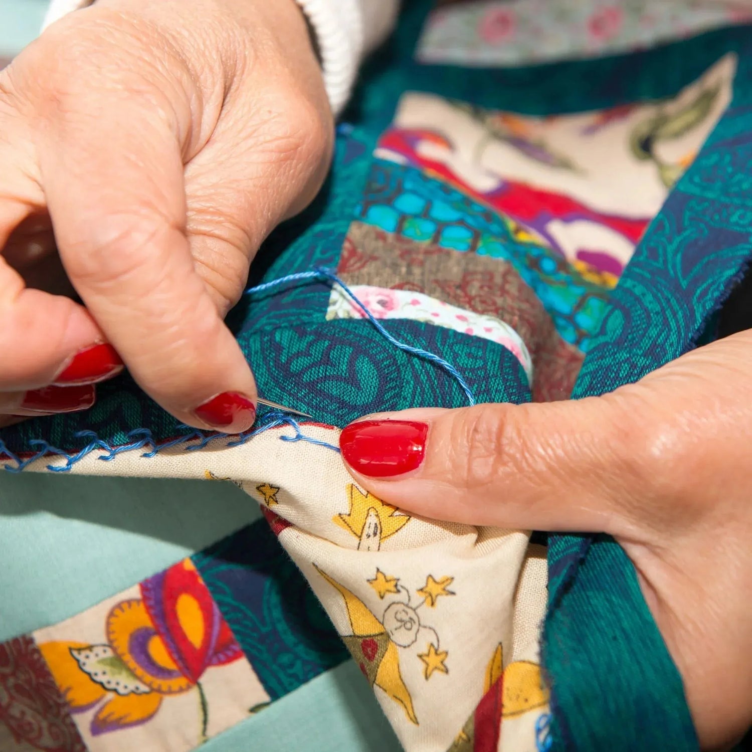 Black Coffee Mugs for Quilting Enthusiasts