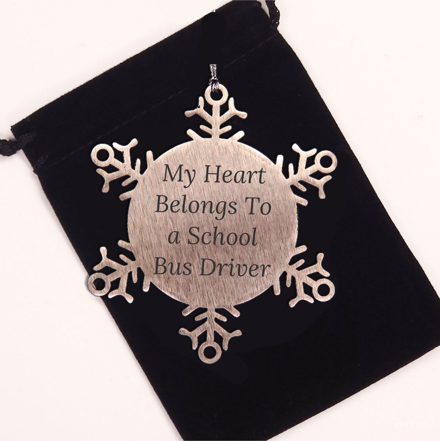 My Heart Belongs To School Bus Driver Snowflake Ornament Gifts from Friends to School Bus Driver, Christmas Snowflake Ornament for School Bus Driver