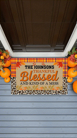 Personalized Thanksgiving Doormat – “Thankful, Blessed, and Kind of a Mess” Custom Family Name Fall Welcome Mat with Plaid and Leopard Print Design