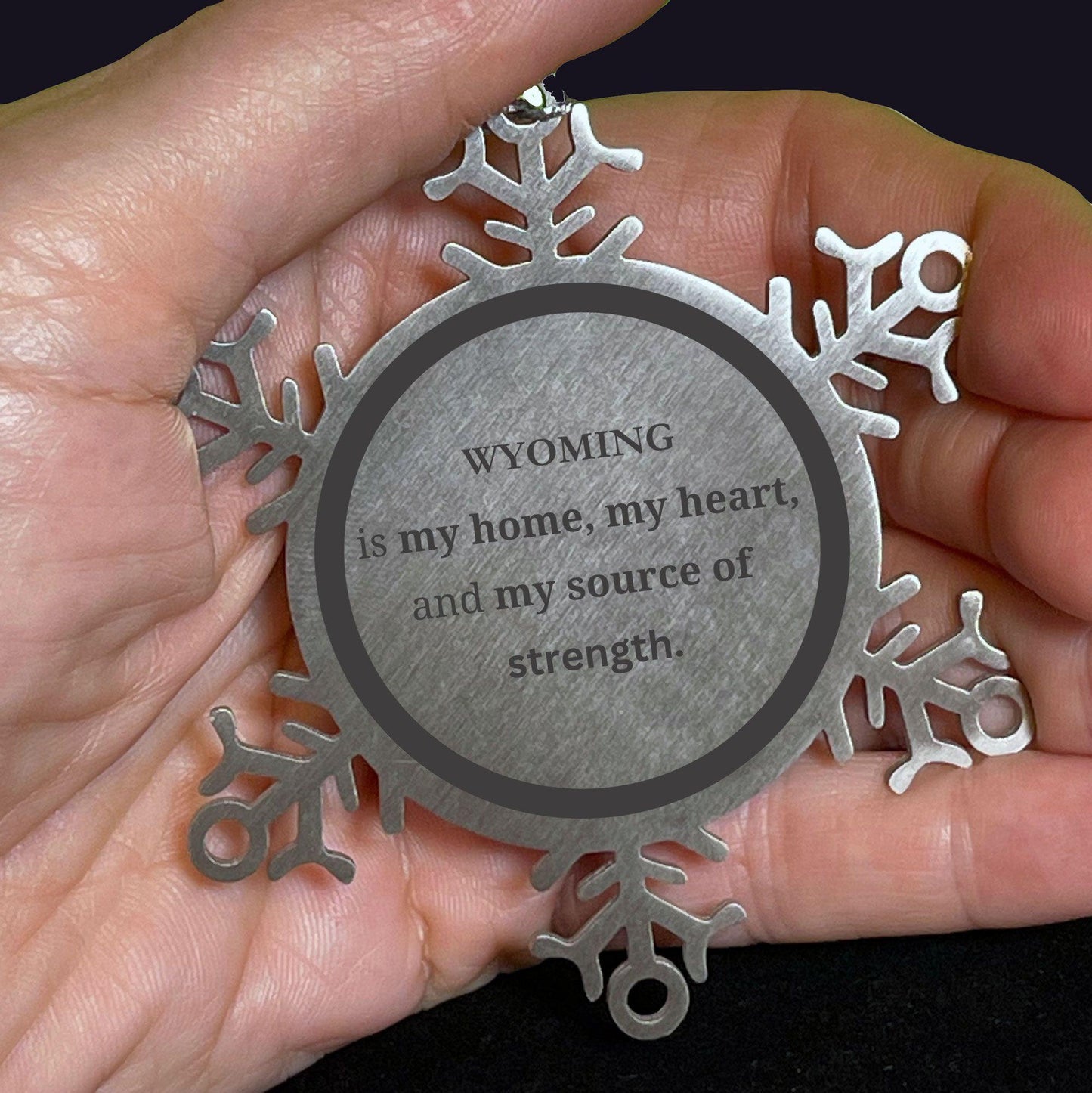 Wyoming is my home Gifts, Lovely Wyoming Birthday Christmas Snowflake Ornament