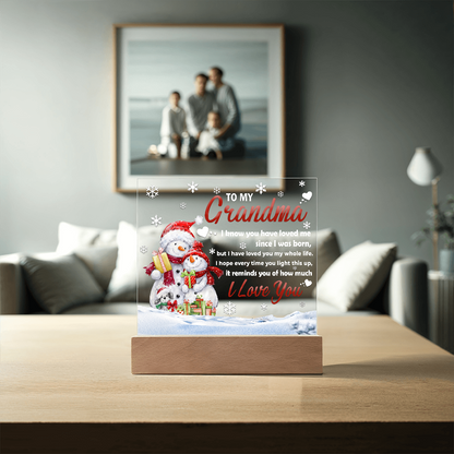 To My Grandma Acrylic Plaque – Snowman Family LED Light Gift | Heartfelt “I Love You” Christmas Keepsake for Grandmother