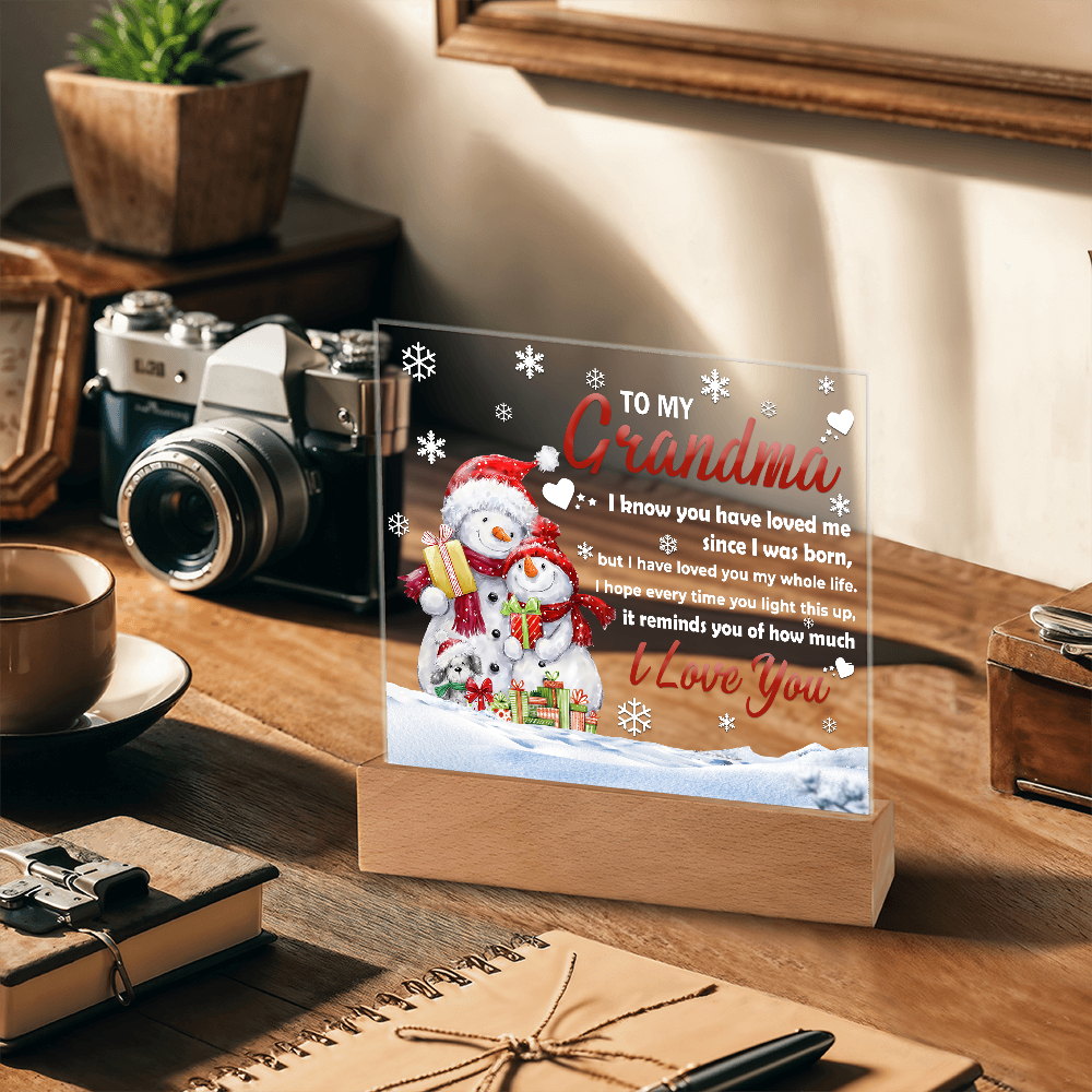To My Grandma Acrylic Plaque – Snowman Family LED Light Gift | Heartfelt “I Love You” Christmas Keepsake for Grandmother