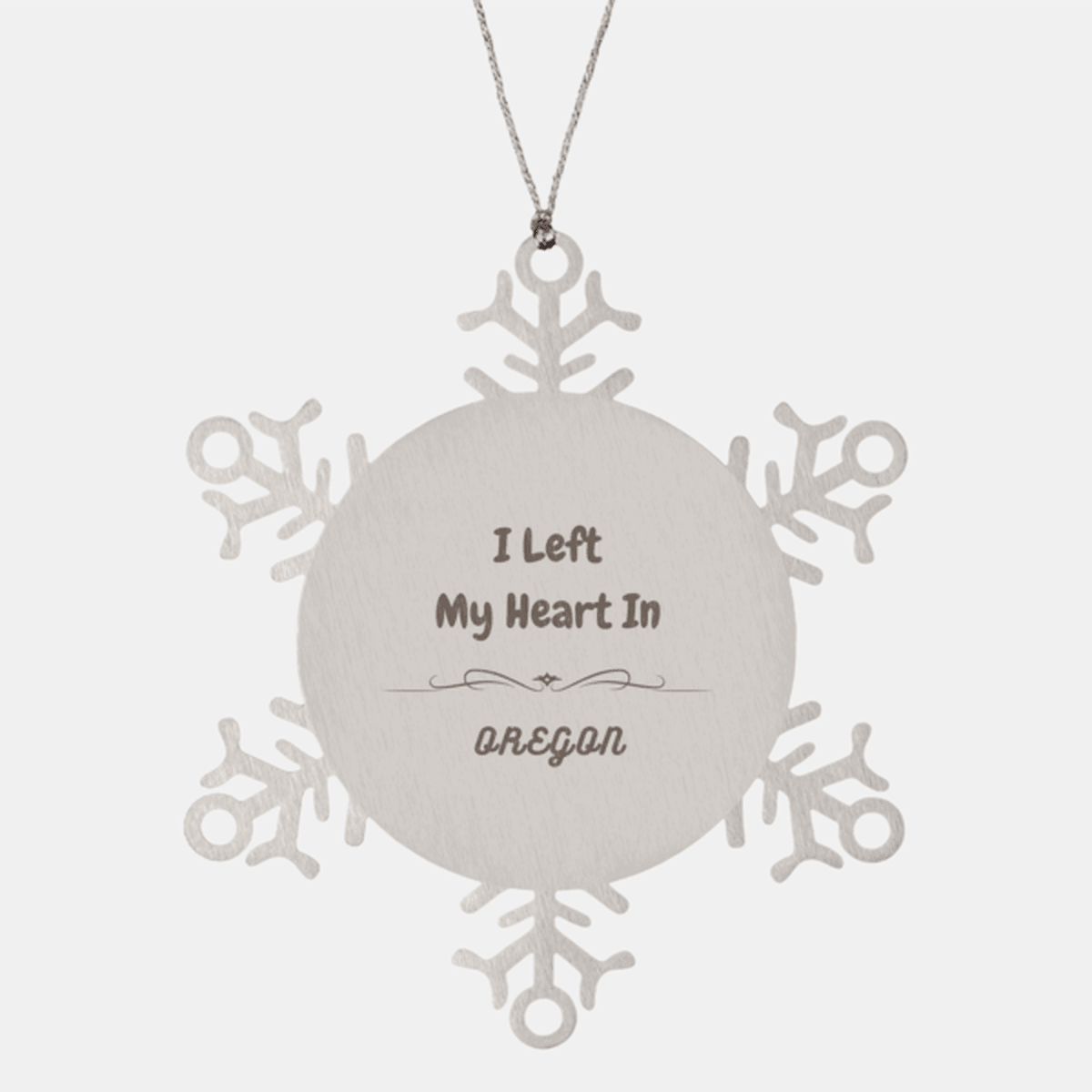 I Left My Heart In Oregon Gifts, Meaningful Oregon State for Friends, Men, Women. Snowflake Ornament for Oregon People